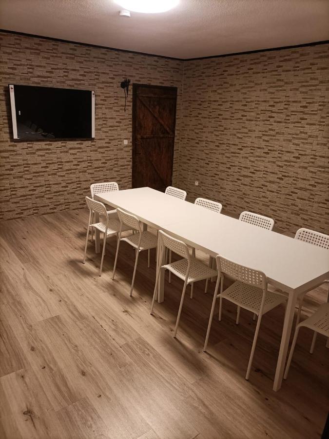 Krefeld House - 20 Min To Dus Airport & Messe Διαμέρισμα Εξωτερικό φωτογραφία